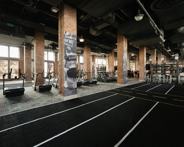 TURF PERFORMANCE CENTR X HYROX